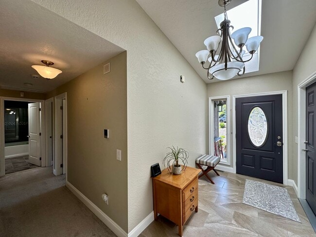 Photo - 2710 Lakeridge Ln