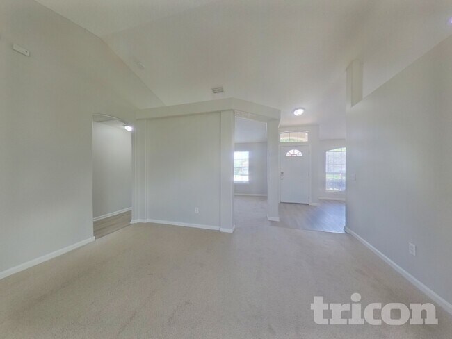 Photo - 6896 Kettle Creek Dr