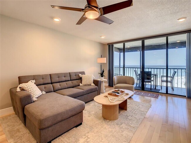18304 Gulf Blvd Unit 516