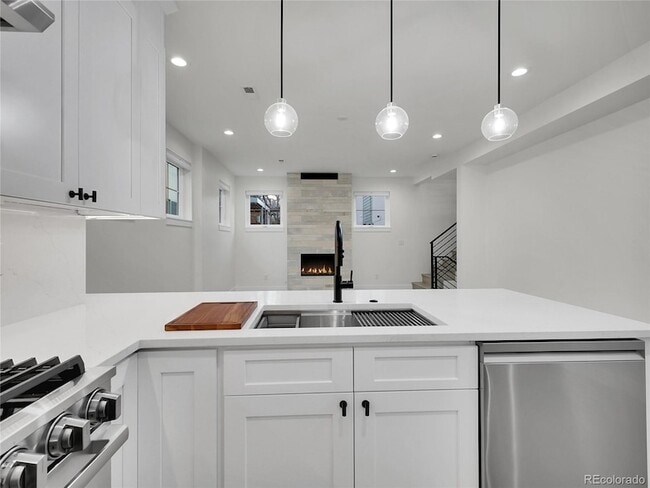 Photo - 4640 W 39th Ave
