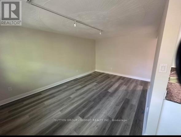 Photo - 105 Raglan Ave Unit 503
