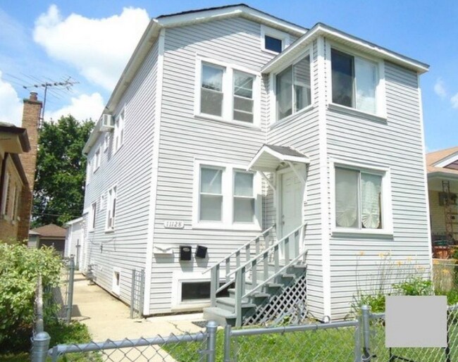 11128 South Spaulding Avenue Unidad 1