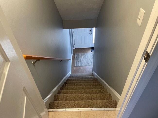 Photo - 21 Merrimac Way