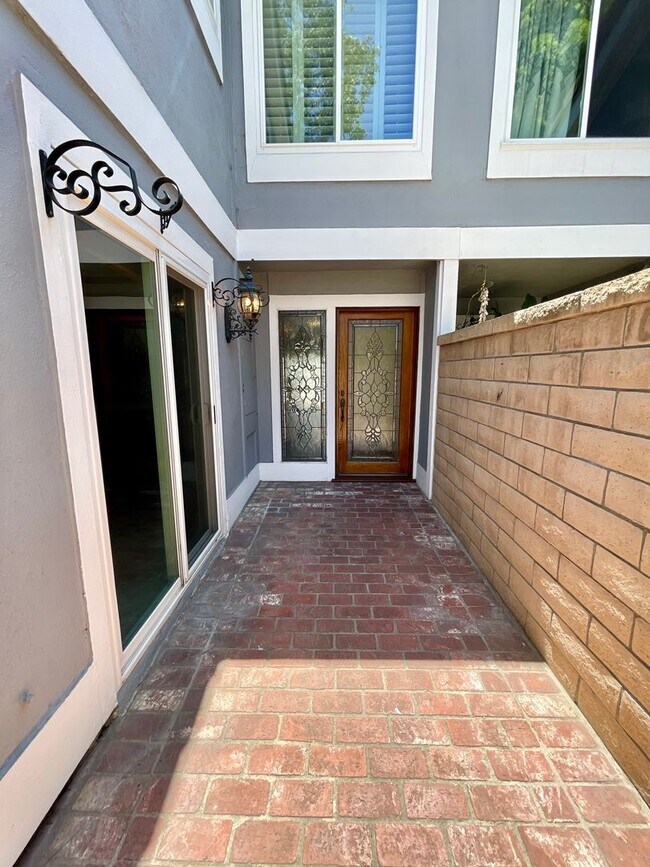 3516 Windspun Dr