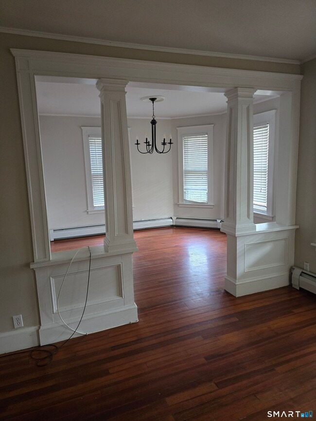 Photo - 164 Pythian Ave