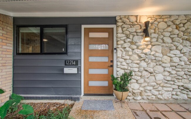 Building Photo - 12214 Braewick Dr Rental