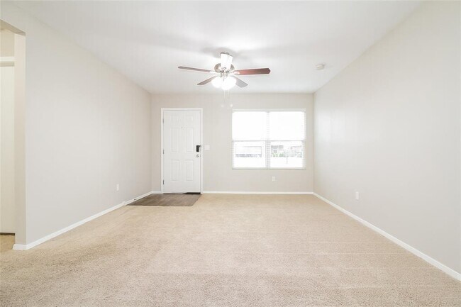 Photo - 5628 Gadwall Rd