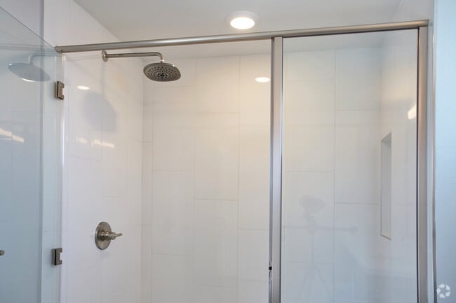 2BR, 2BA - 1167 SF - The Linden