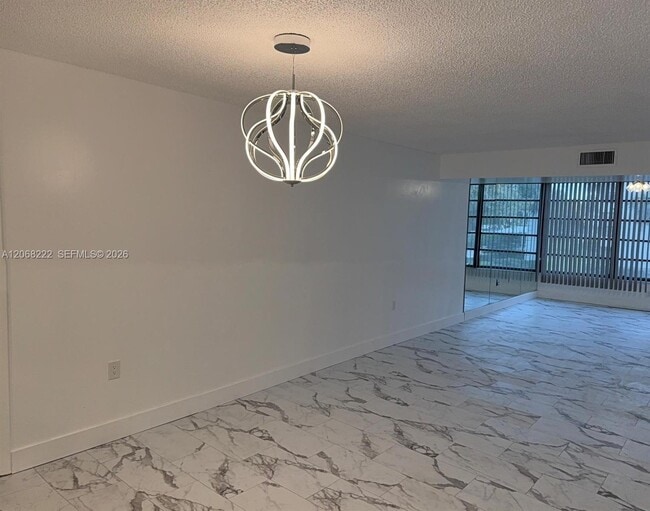 Building Photo - 3526 Whitehall Dr Unit 302