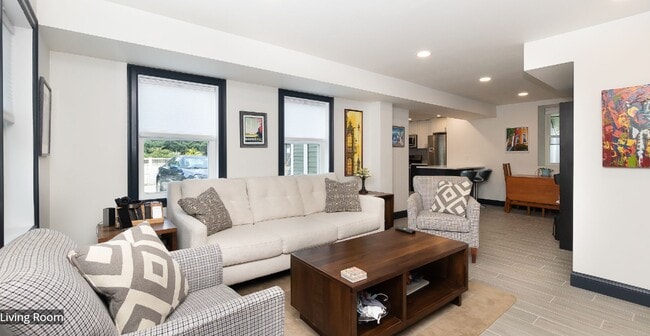 Photo - 8 Alveston St Unit 1