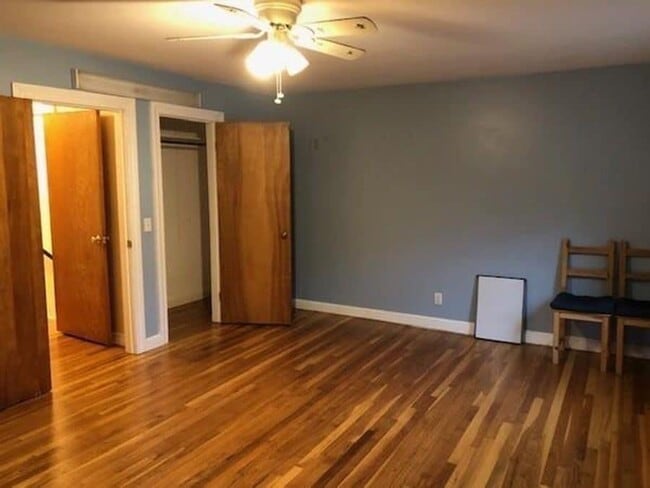49 Hackensack Rd Unit B1