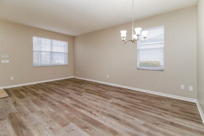 Photo - 513 Bella Rosa Cir Casa