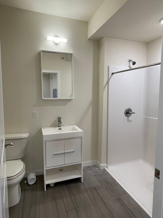 707 N 40th St Apartments For Rent in Philadelphia, PA