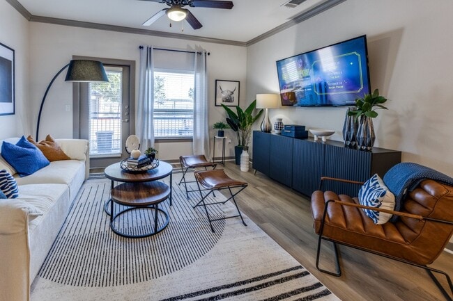 Photo - Madison at Westinghouse