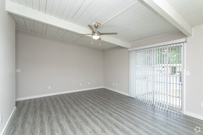 1HAB, 1BA - 750 ft² - Parkside Apartments