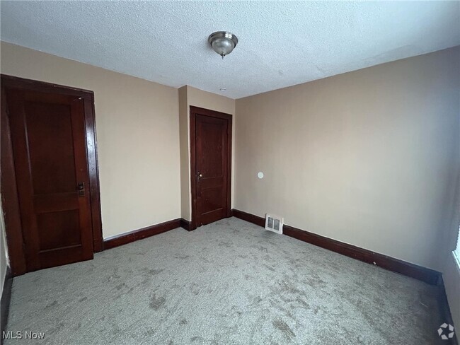 Building Photo - 13233 Carrington Ave Unit 2 Rental