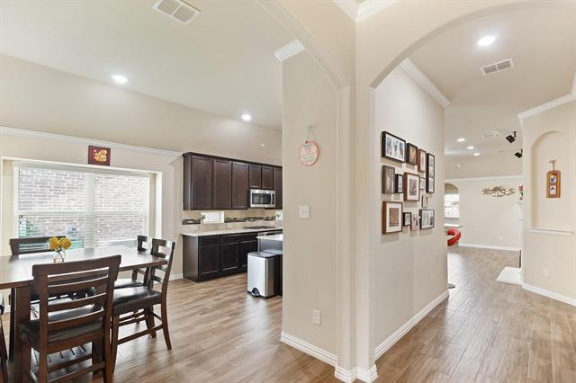 Photo - 16609 Lincoln Park Ln
