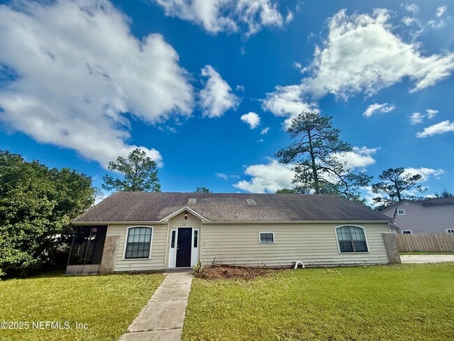 Photo - 71 Naugatuck Dr