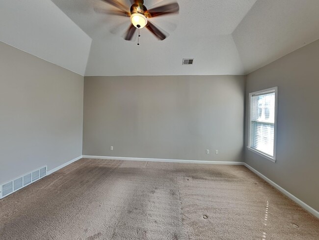 Photo - 2283 Purple Leaf Ln