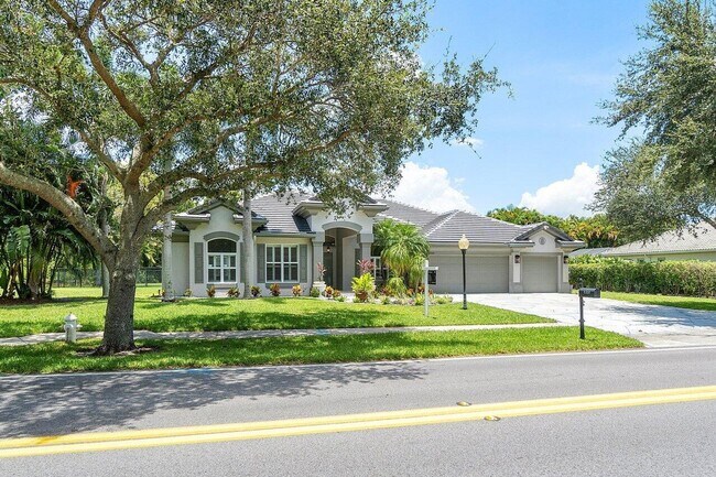 Photo - 8369 SE Island Way