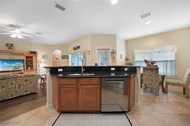Photo - 2454 Blackburn Cir