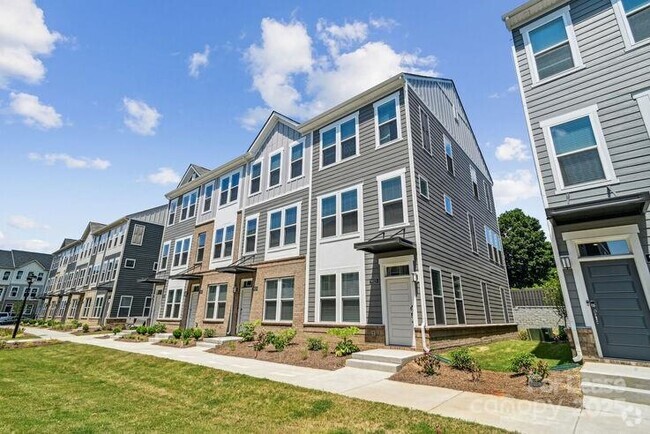 Building Photo - 4375 Raleigh St Rental