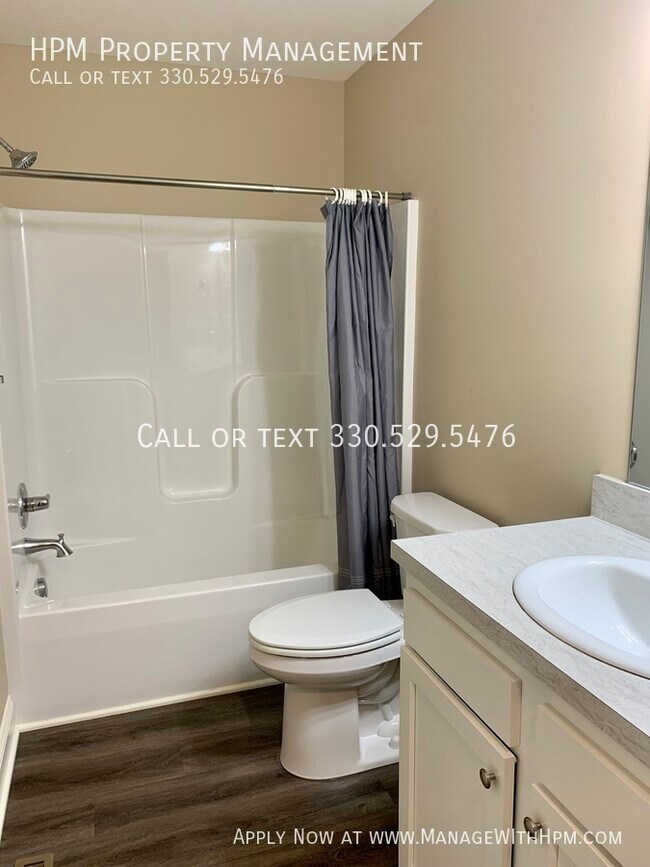 Photo - 2467 Delaware Ave SW Apartment