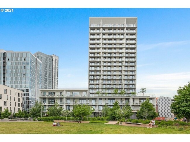 Building Photo - 1150 NW Quimby St Unit VIS608 Rental