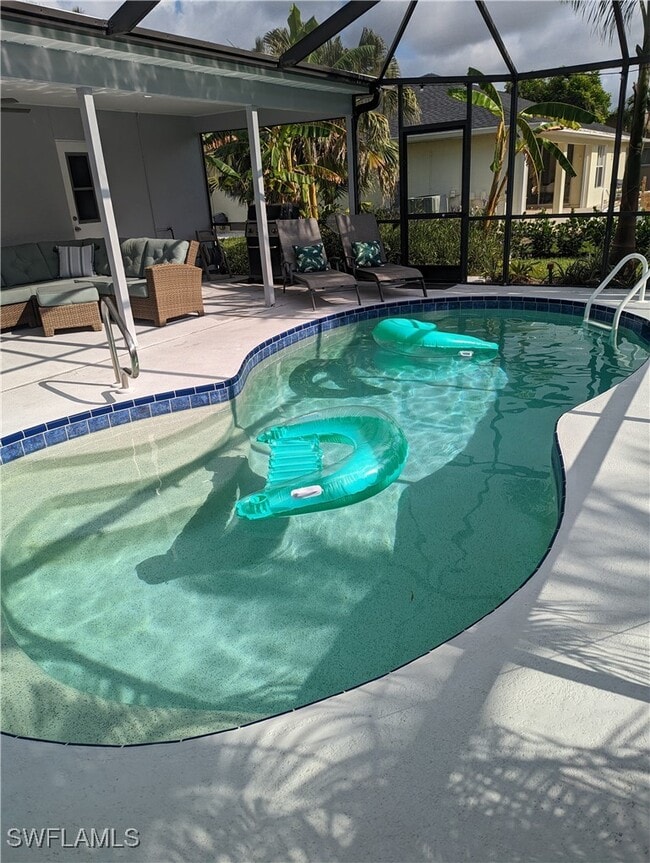 Photo - 2535 SW 28th Pl