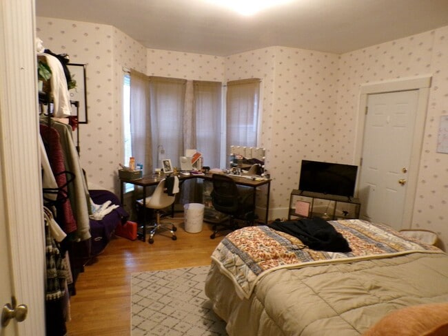 Photo - 38 Pine St Unit 1