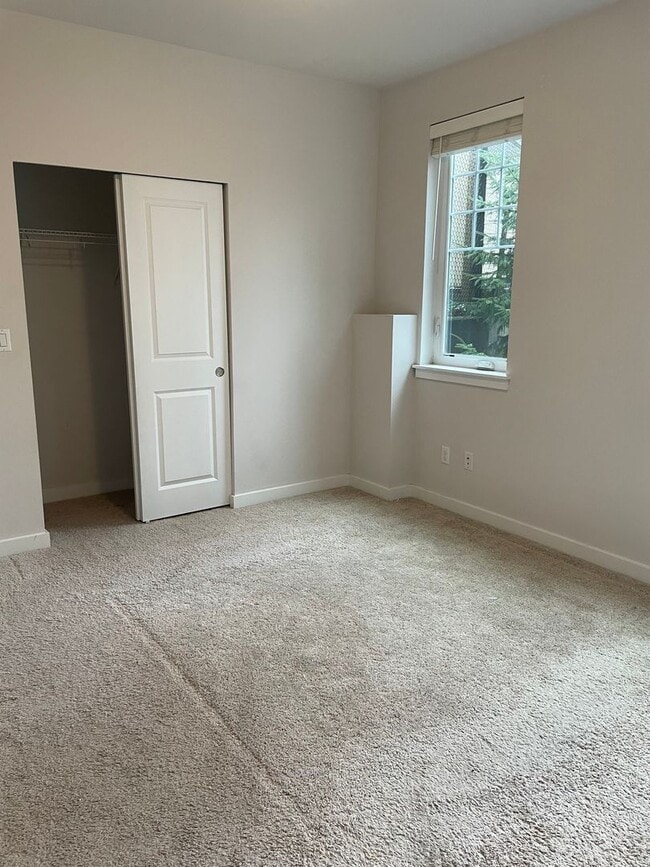 Photo - 2 bed/1 bath in Southeast Redmond