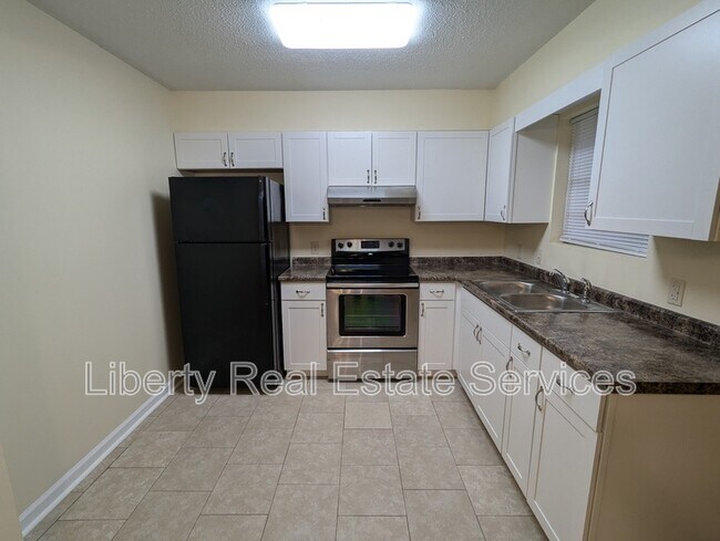 Photo - 140 Cherokee Cir