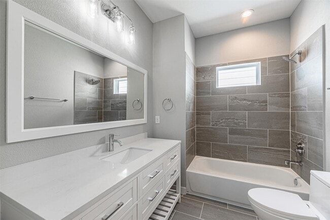 Photo - 6725 Parker Oaks Ln