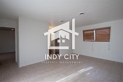 Photo - 3049 Roseway Dr