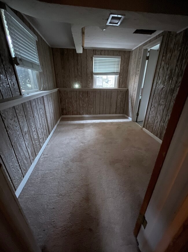 Photo - 38 Rennert Ln