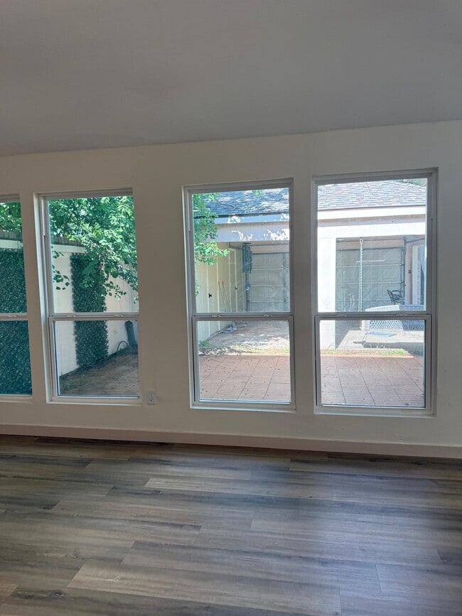 Photo - 10631 Autumn Meadow Ln