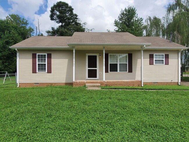 $1325.00 - Adorable 3 Bedroom 2 Bath Home ... - $1325.00 - Adorable 3 Bedroom 2 Bath Home ...