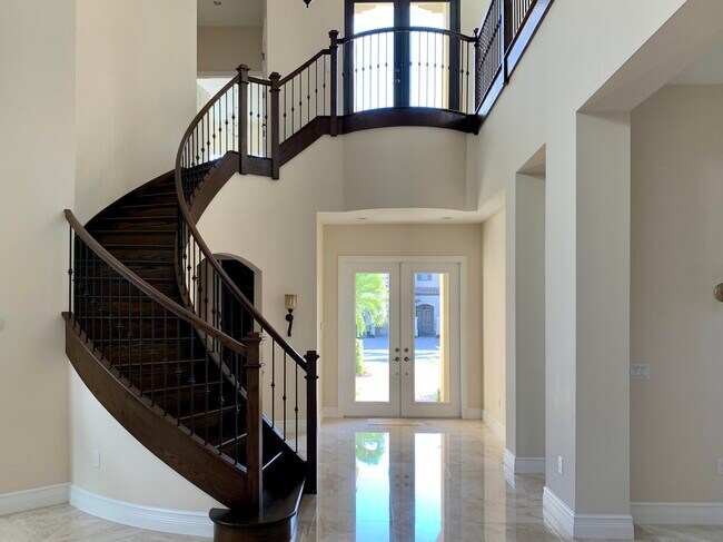 Photo - 16831 Pavilion Way