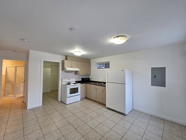 Photo - 2033 53rd Av E