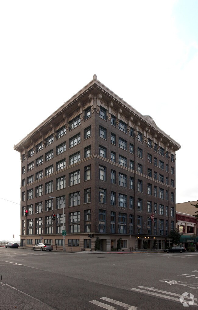 Photo - Perkins Bldg