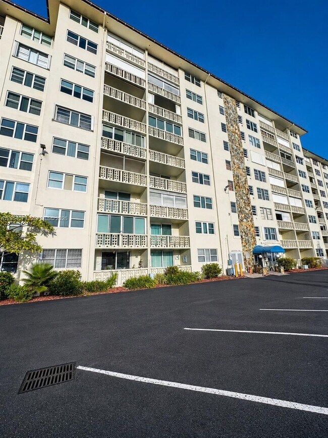 Photo - 1893 S Ocean Dr Unit 212