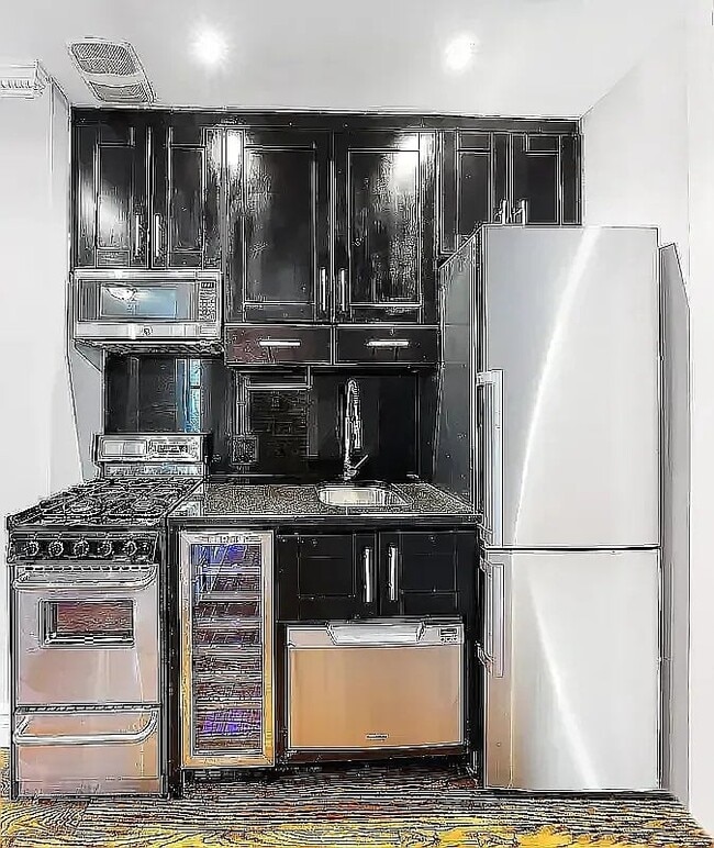 Photo - 326 E 35th St Unit LE