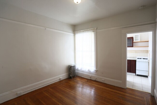 Photo - 2230 Mission St Unidad #7