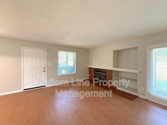 Photo - 1831 J Julian Ln Unit D