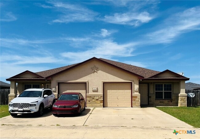 Building Photo - 1301 Loyal Ln Rental