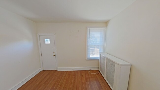 6237 Carpenter St Unidad 2