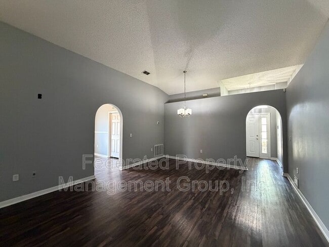Photo - 7327 High Bluff Rd N