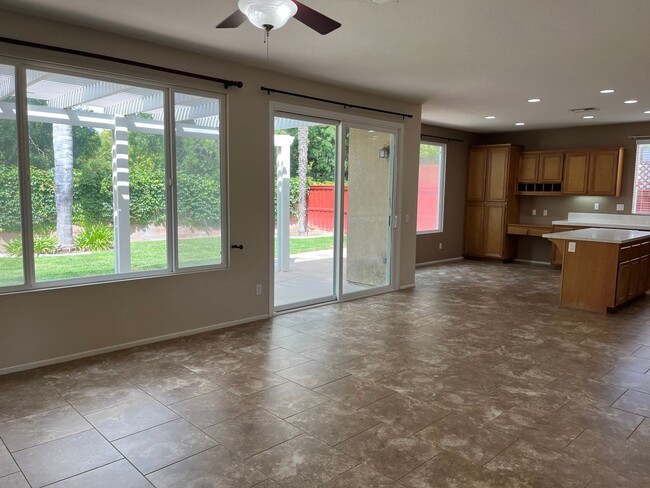 Photo - MOVE IN SPECIAL $500 off Rent Move In befo...