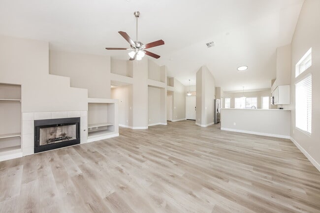 Photo - 7533 W Jenan Dr