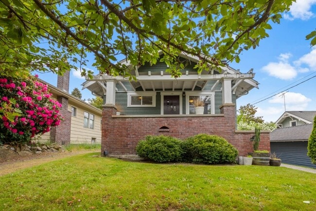 Photo - 4Bd/2Ba Seattle Home